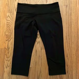 Lululemon Black Capris Size 10